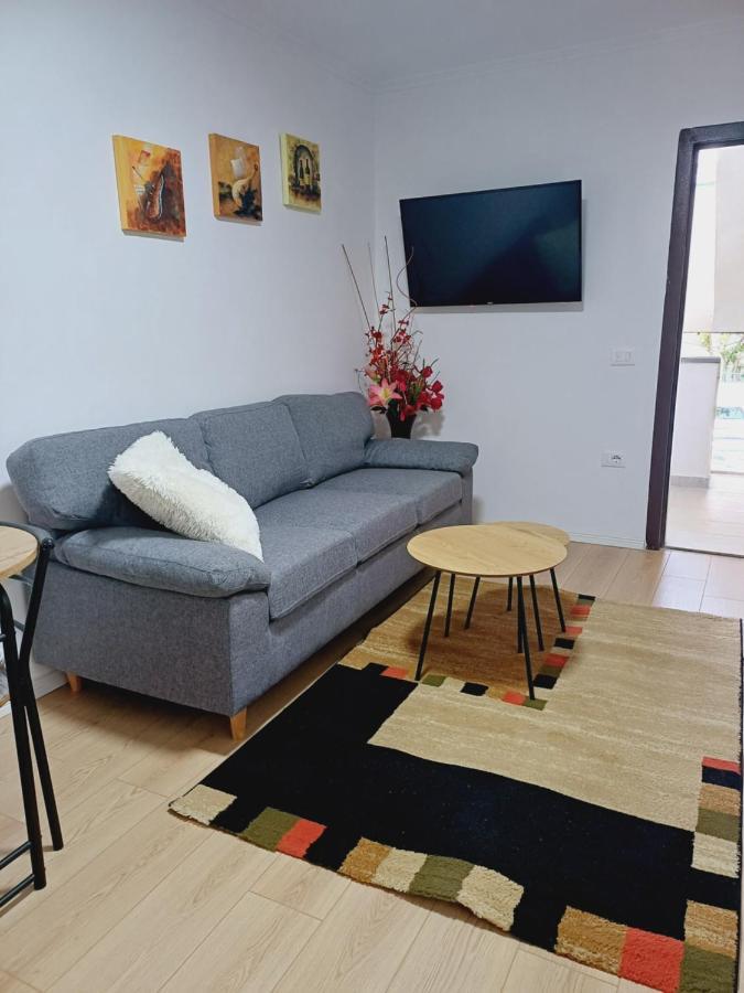 Regis Apartment تيرانا المظهر الخارجي الصورة