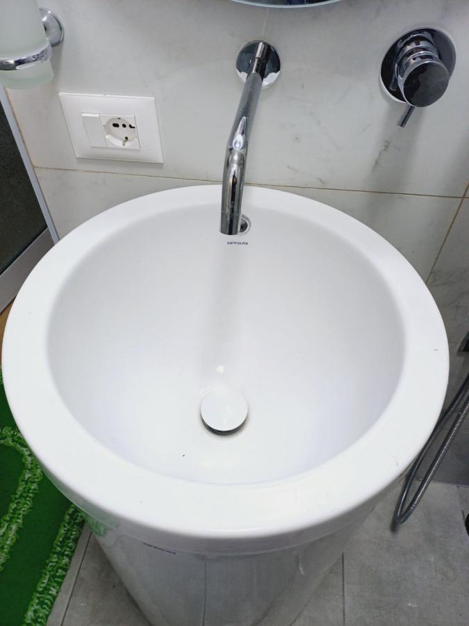 Regis Apartment تيرانا المظهر الخارجي الصورة