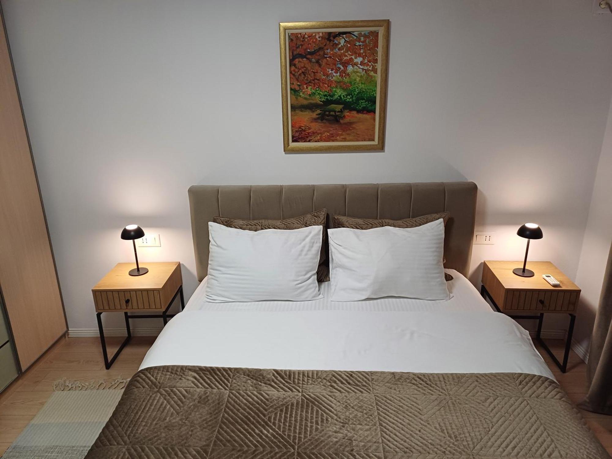 Regis Apartment تيرانا المظهر الخارجي الصورة